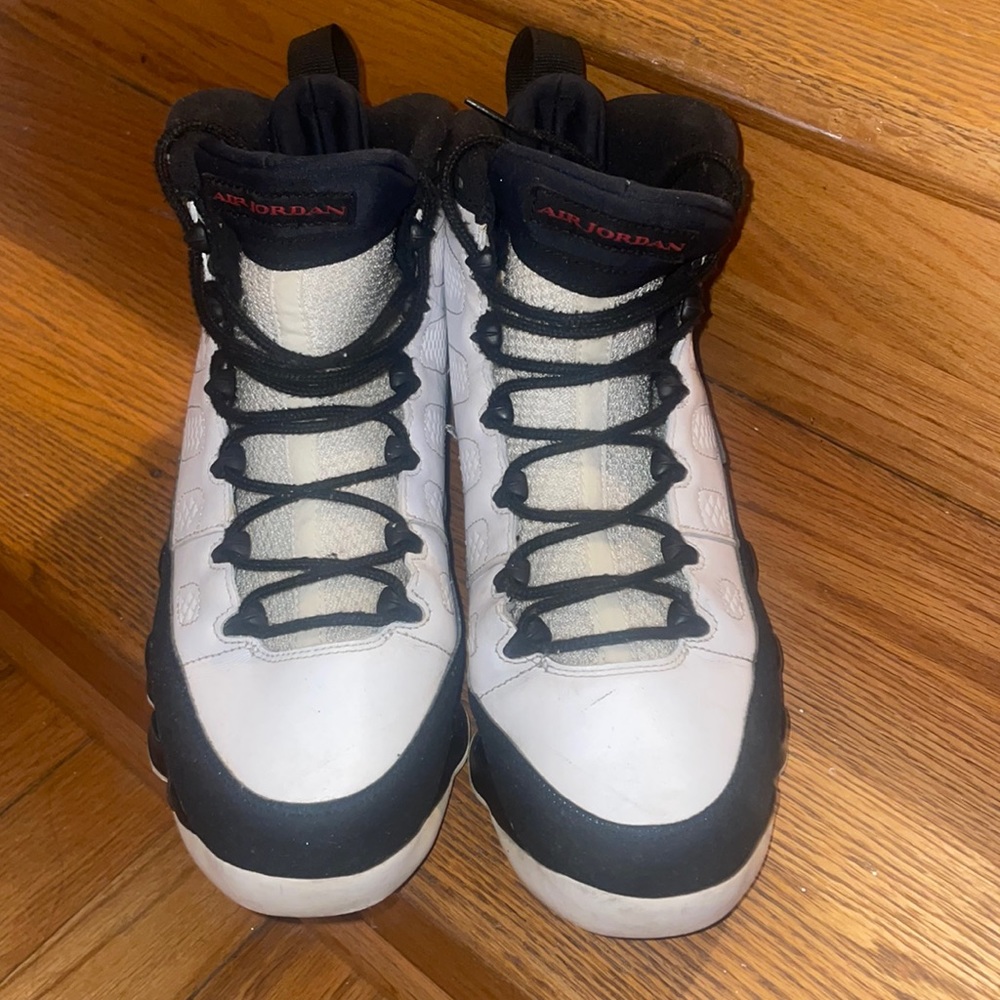 Jordan 9 used no box